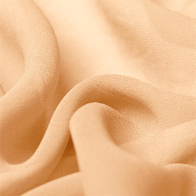 What Is The Difference Between Cotton Poplin Fabric And Silk Fabric?